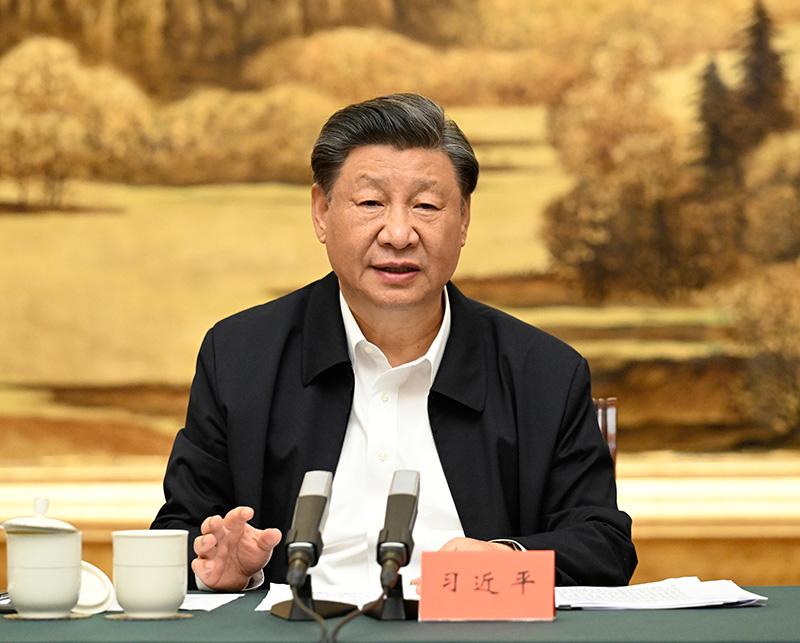 5月17日上午，中共中央总书记、国度主席、中央军委主席习近平在陕西西安主持中国－中亚峰会前夕，专门听取陕西省委和省当局工作汇报，颁发了沉要讲话。
